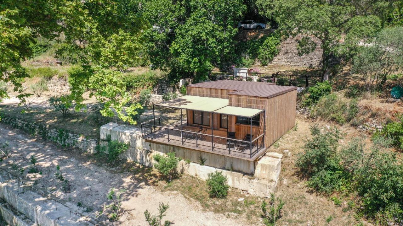 Les Cabanes De La Fontaine Lacoste  Eksteriør billede